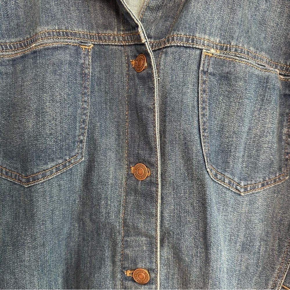 Chico's Women's Cropped Denim Jacket Size 3 Bonsai Indigo - Picture 3 of 7